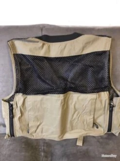 1 Gilet Pêche Taille L .cormoran Daiwa -Matériel De Pêche 00003 1 gilet peche taille L cormoran Daiwa