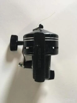 Moulinets De Pêche Vintage Daiwa 9300C Et 9300A -Matériel De Pêche 00006 Moulinets de peche vintage Daiwa 9300C et 9300A