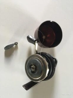 Moulinets De Pêche Vintage Daiwa 9300C Et 9300A -Matériel De Pêche 00009 Moulinets de peche vintage Daiwa 9300C et 9300A